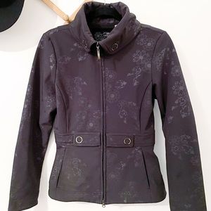 Lolë Soft Shell Lined Jacket